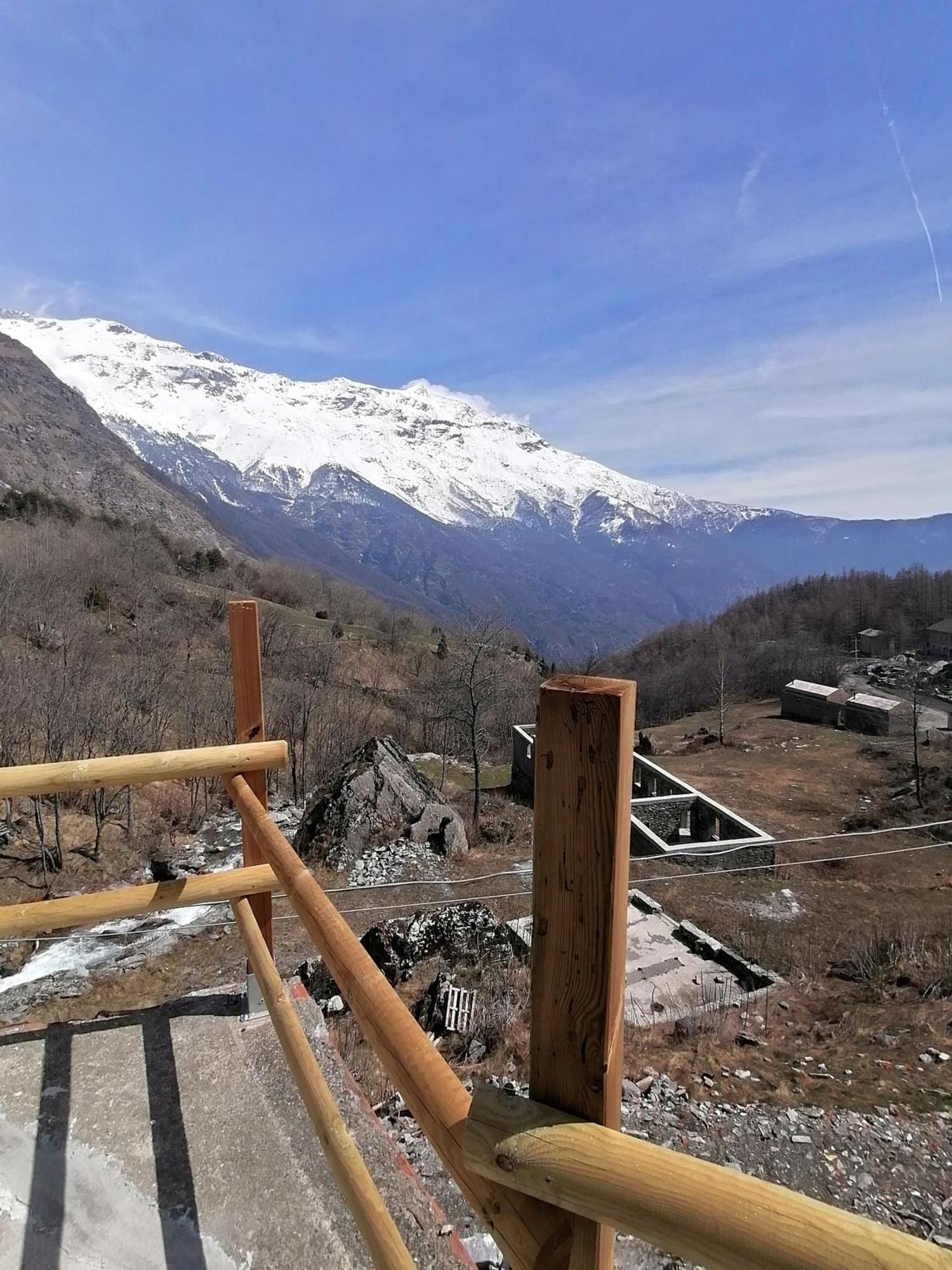 Ca Ad Me Pare Alloggio Con Terrazza Panoramica Монченисио Екстериор снимка