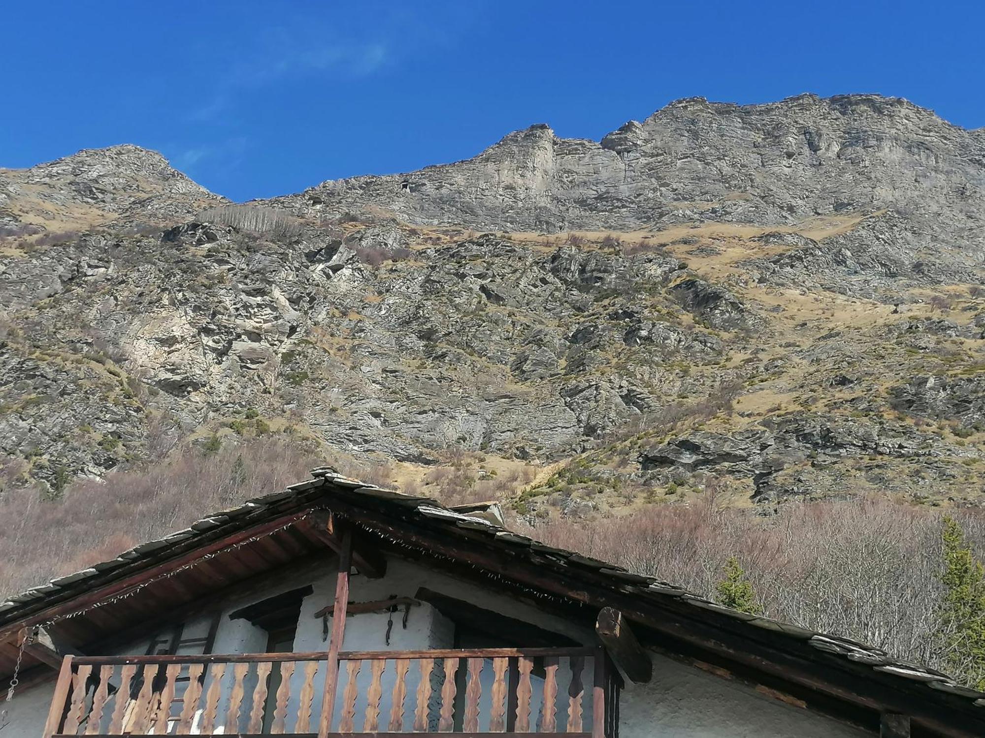 Ca Ad Me Pare Alloggio Con Terrazza Panoramica Монченисио Екстериор снимка